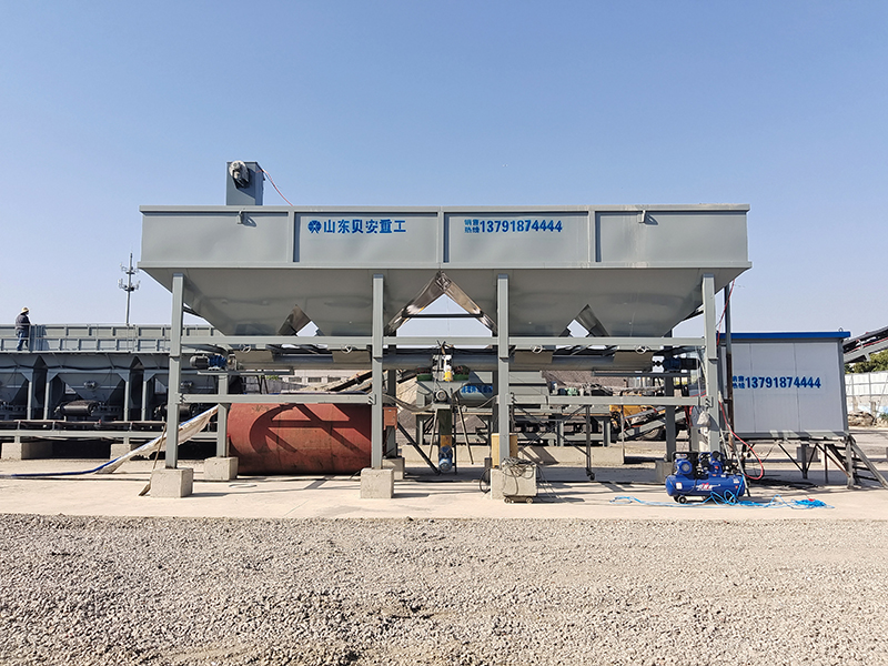 WDJ300—600型稳定土拌合站配卧式水泥仓