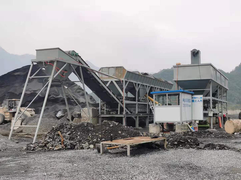 WDJ300型免基础水稳拌合站配卧式水泥仓